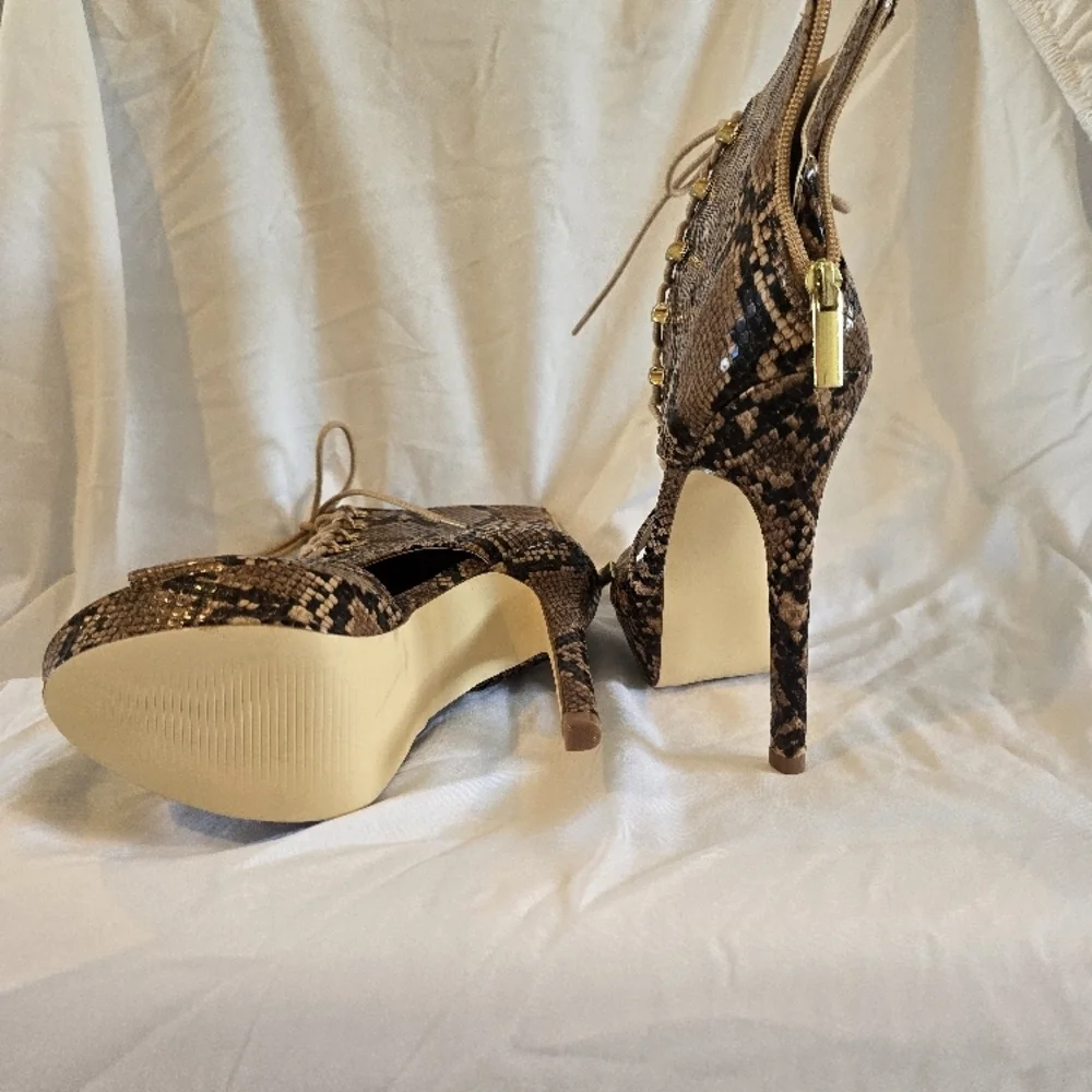 Brown and Black High Heel Ankle Boots with Peep-Toe - Picture 4 of 5